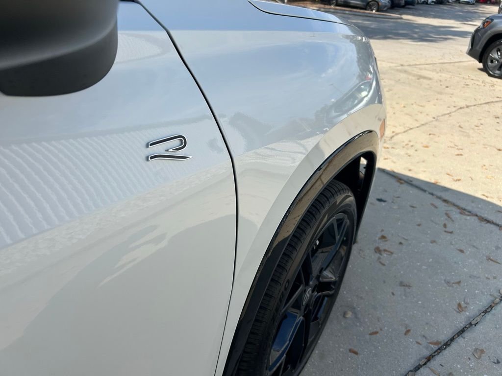 New 2026 White/off-white Volkswagen 2.0T SE R-Line Black image 32