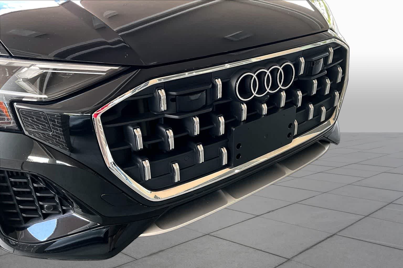 Used 2024 Mythos Black Metallic Audi Premium Plus image 30