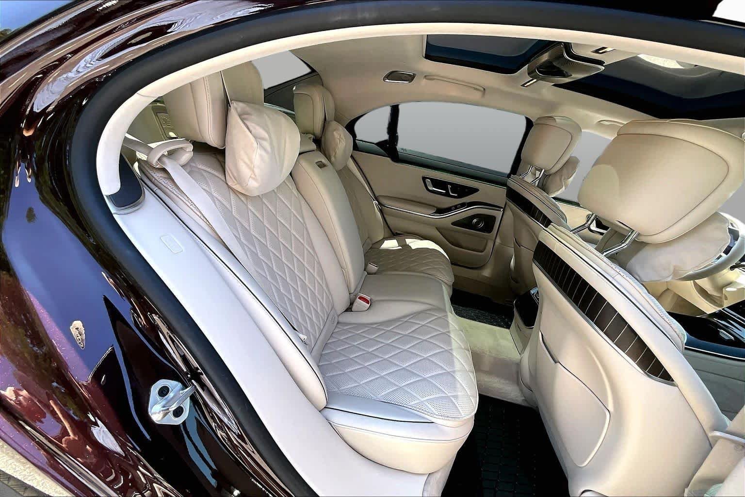 Used 2022 Rubellite Red Mercedes-Benz S 580 image 20