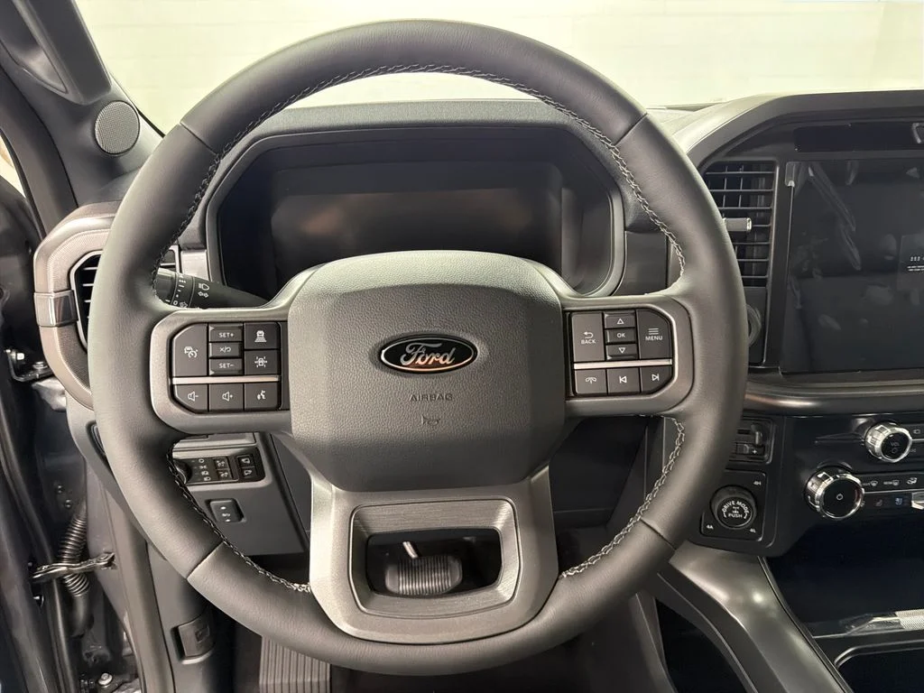 New 2026 Gray Ford Lariat image 17
