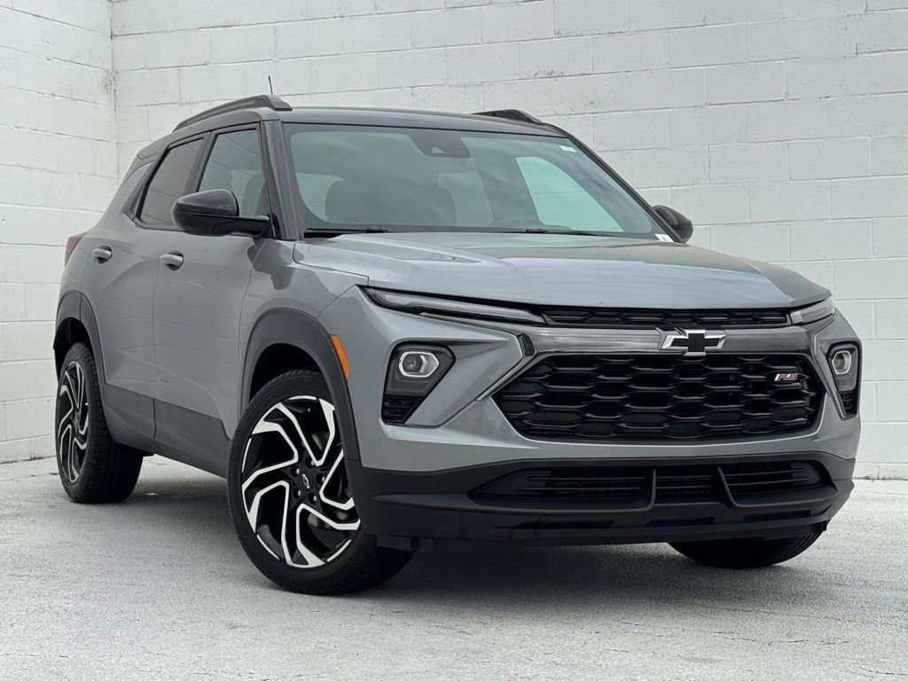 2024 Chevrolet TrailBlazer RS - Photo 2