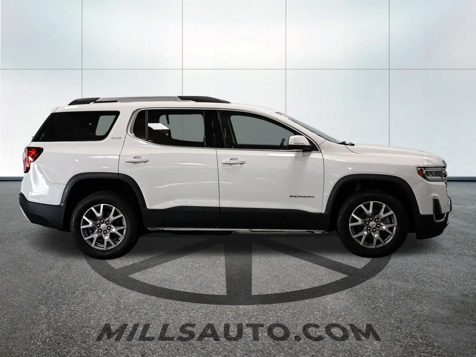 2020 GMC Acadia SLT - Photo 9