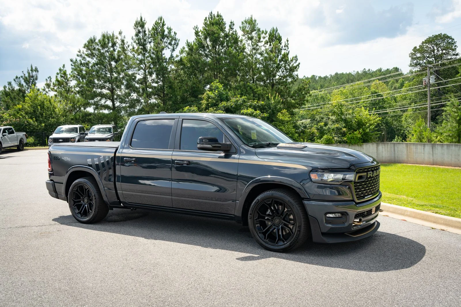 New 2026 Forged Blue Metallic Exterior Paint RAM Big Horn/Lone Star image 29