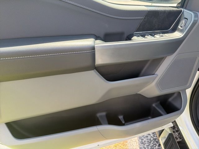 Used 2023 White Ford XLT image 11