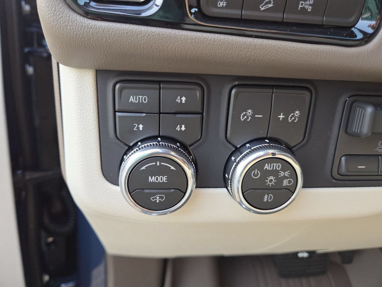 New 2026 Downpour Metallic GMC Denali image 6