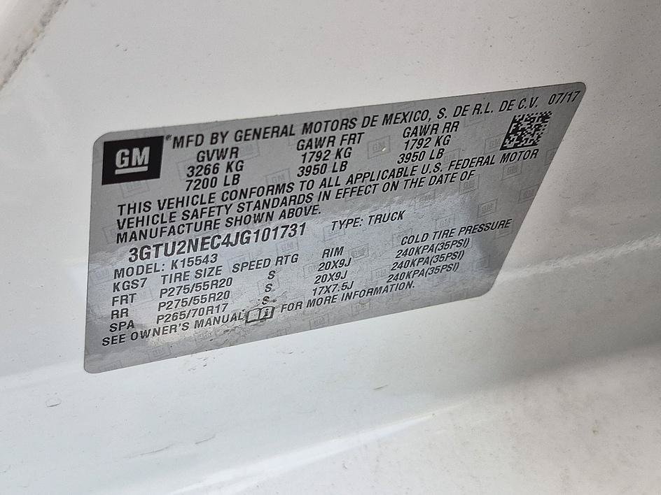 Used 2018 Summit White GMC SLT image 36