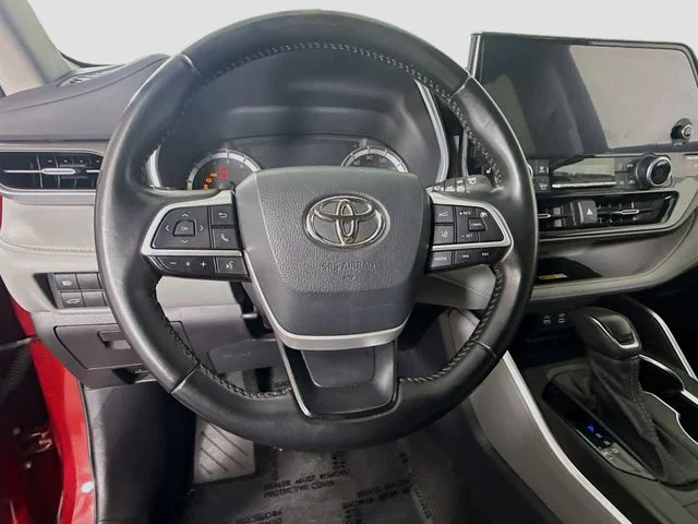 Used 2023 Red Toyota XLE image 11