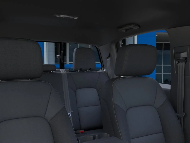 New 2026 Summit White Chevrolet WT image 24