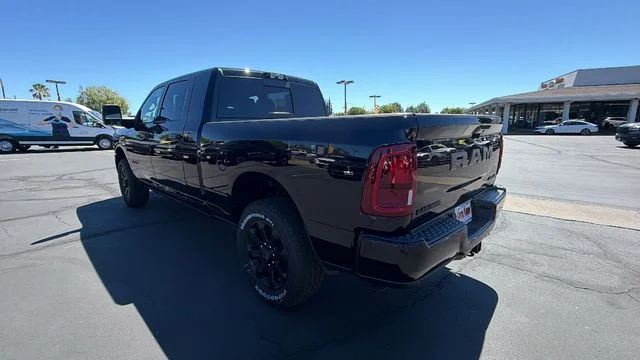 2026 RAM 3500 Laramie - Photo 6