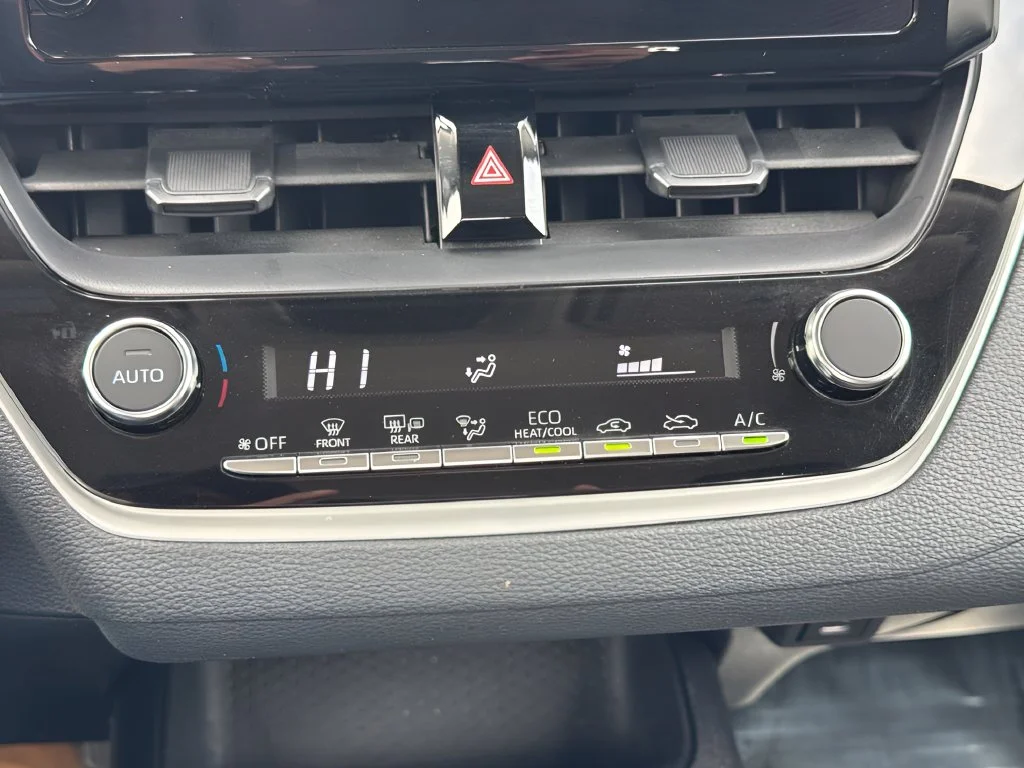 Used 2026 White Toyota LE image 17