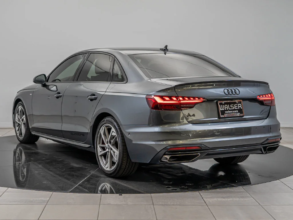 Used 2023 Daytona Gray Pearl Effect Audi 45 S line Prestige image 6