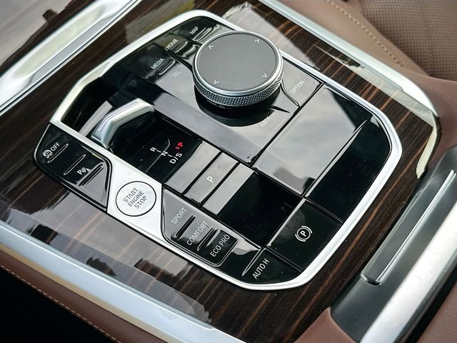 New 2026 Black BMW sDrive40i image 14