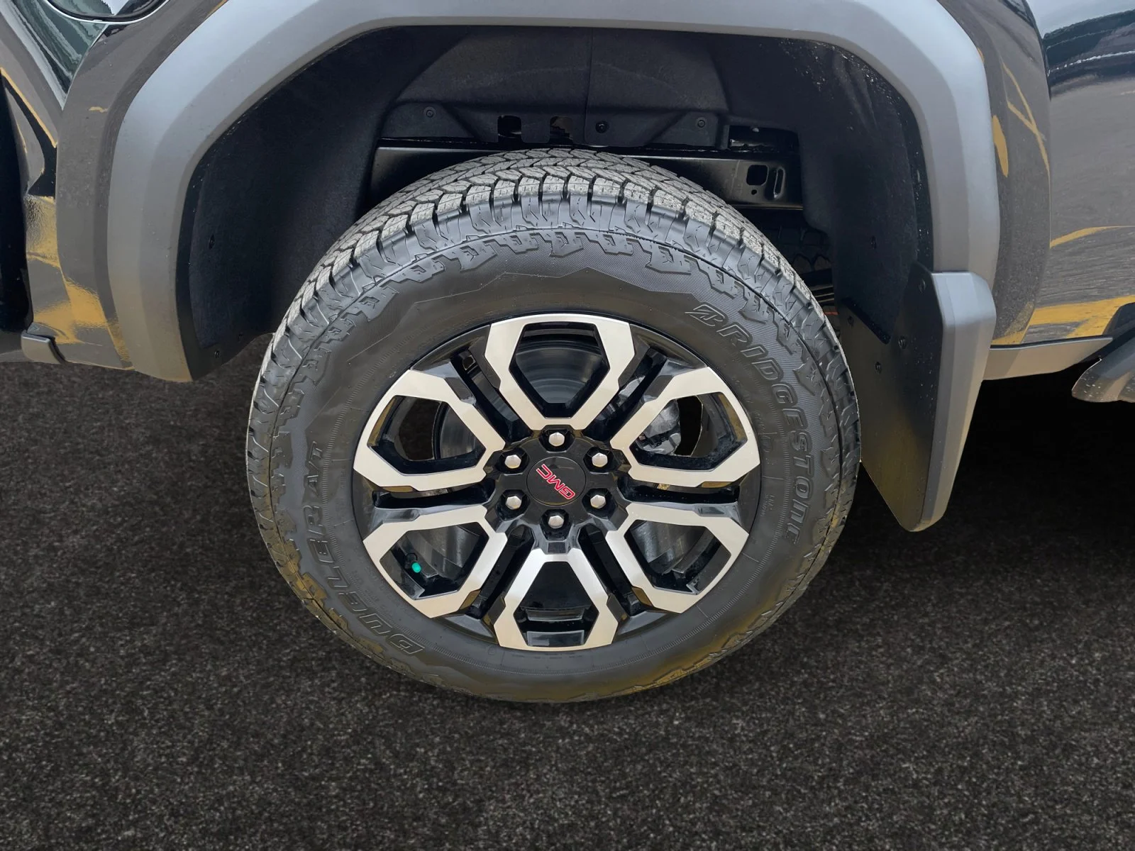 New 2026 Onyx Black GMC AT4 image 9