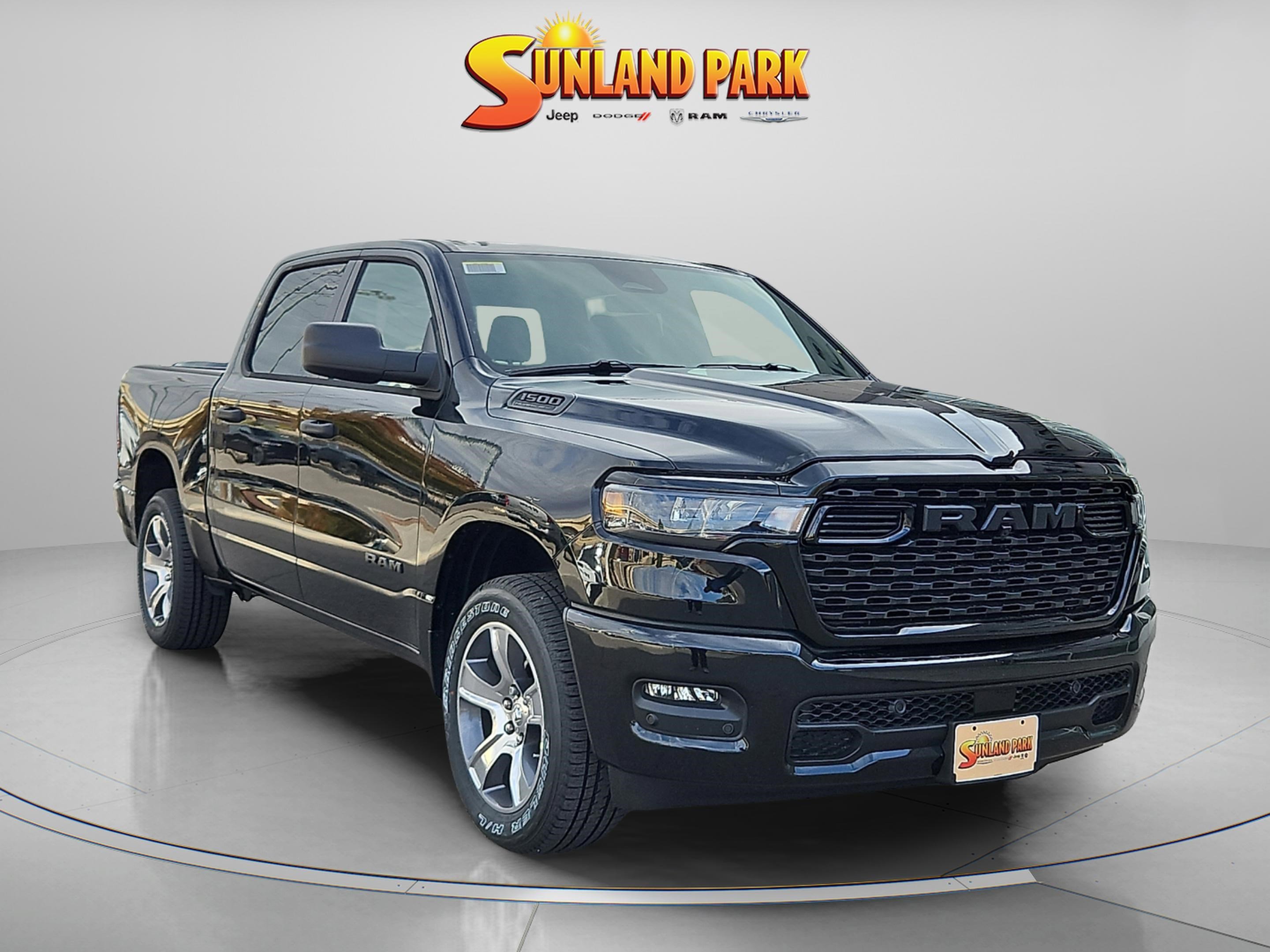 New 2026 Diamond Black Crystal Pearl-Coat Exterior Paint RAM Express image 1