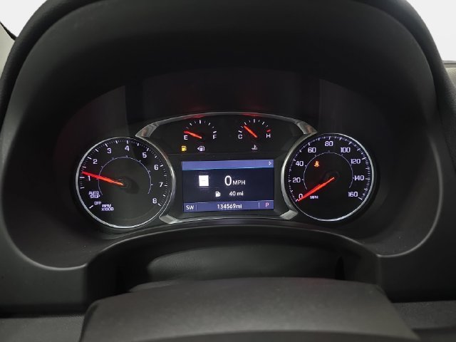 Used 2022 Black GMC SLT image 19