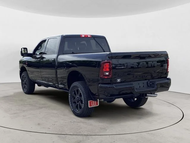 New 2026 Diamond Black Ram BIG HORN CREW CAB 4X4 6