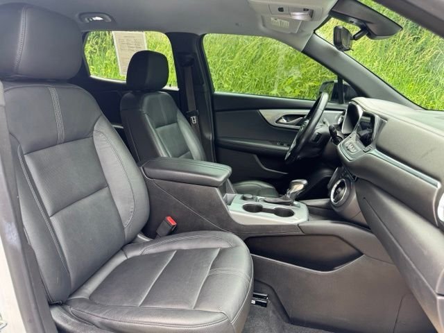 Used 2020 Summit White Chevrolet LT image 20