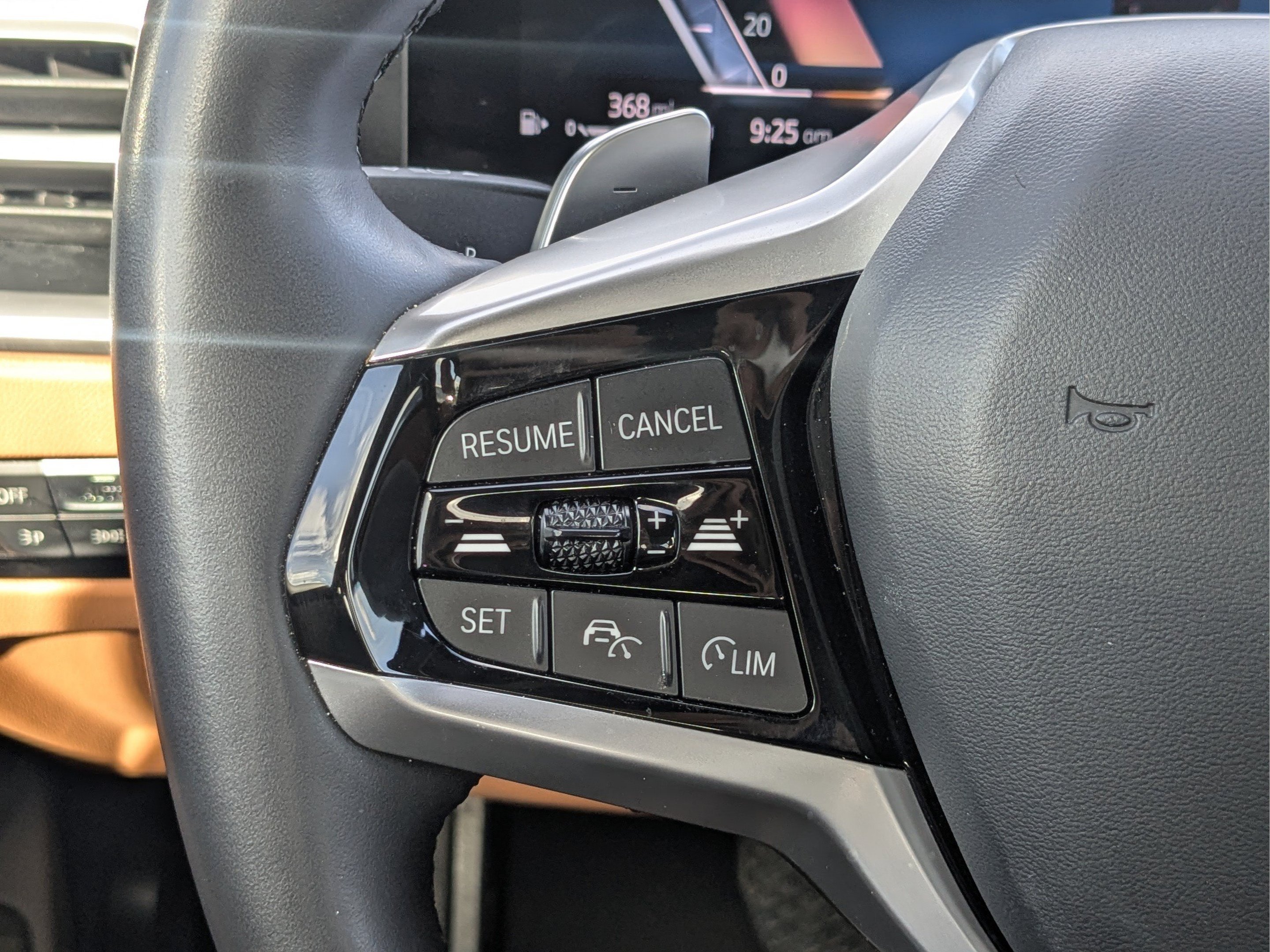 2025 BMW 3 Series 330i - Photo 29