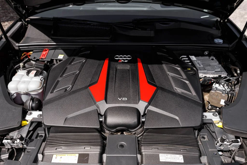 Used 2023  Audi 4.0T image 46
