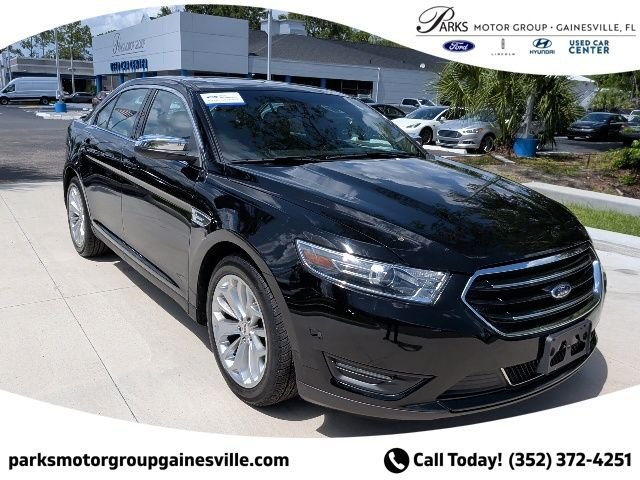 2017 Ford Taurus Limited FWD's photo