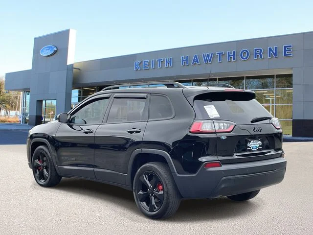 Certified Used 2019 Diamond Black Jeep Latitude Plus image 4