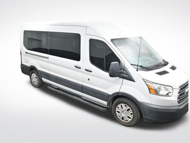 2016 Ford Transit 350 XLT Wagon Med Roof Sliding Pass. 148's photo
