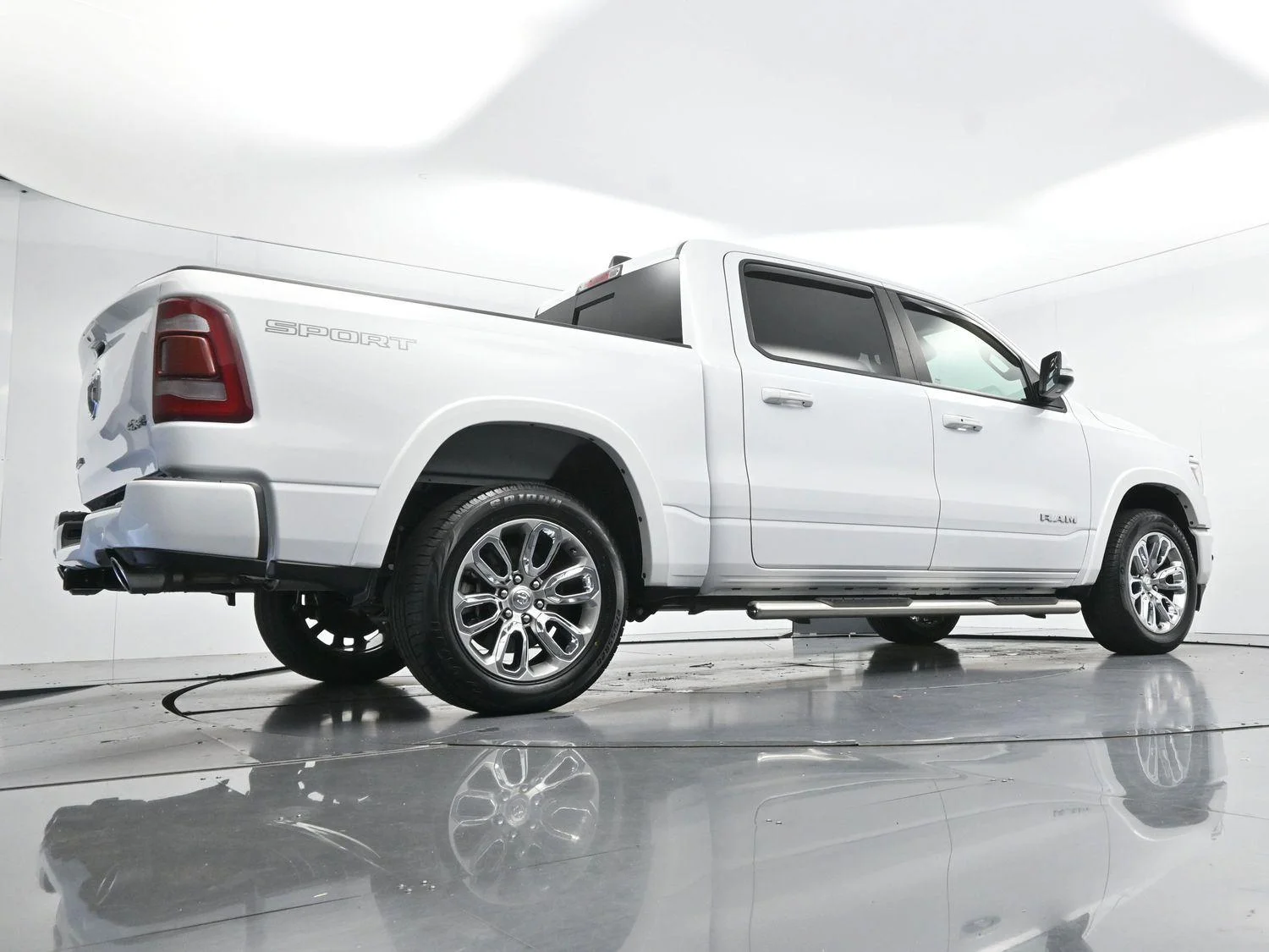 Used 2022 White Ram Laramie image 48