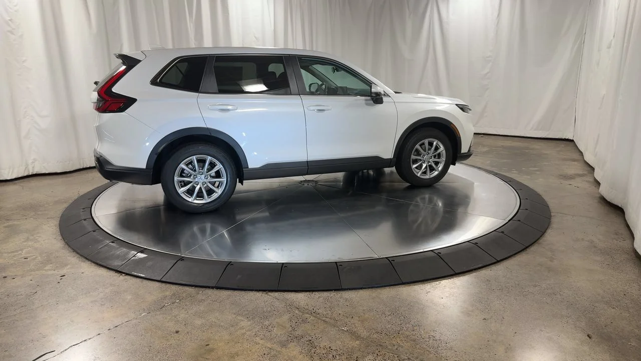 New 2026 Platinum White Pearl Honda EX image 2