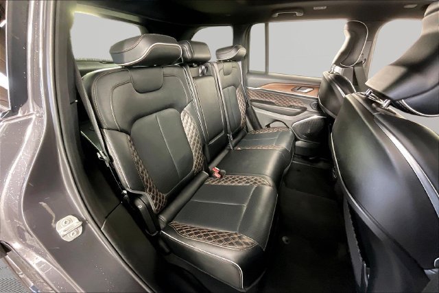 Used 2025 Gray Jeep Summit image 23