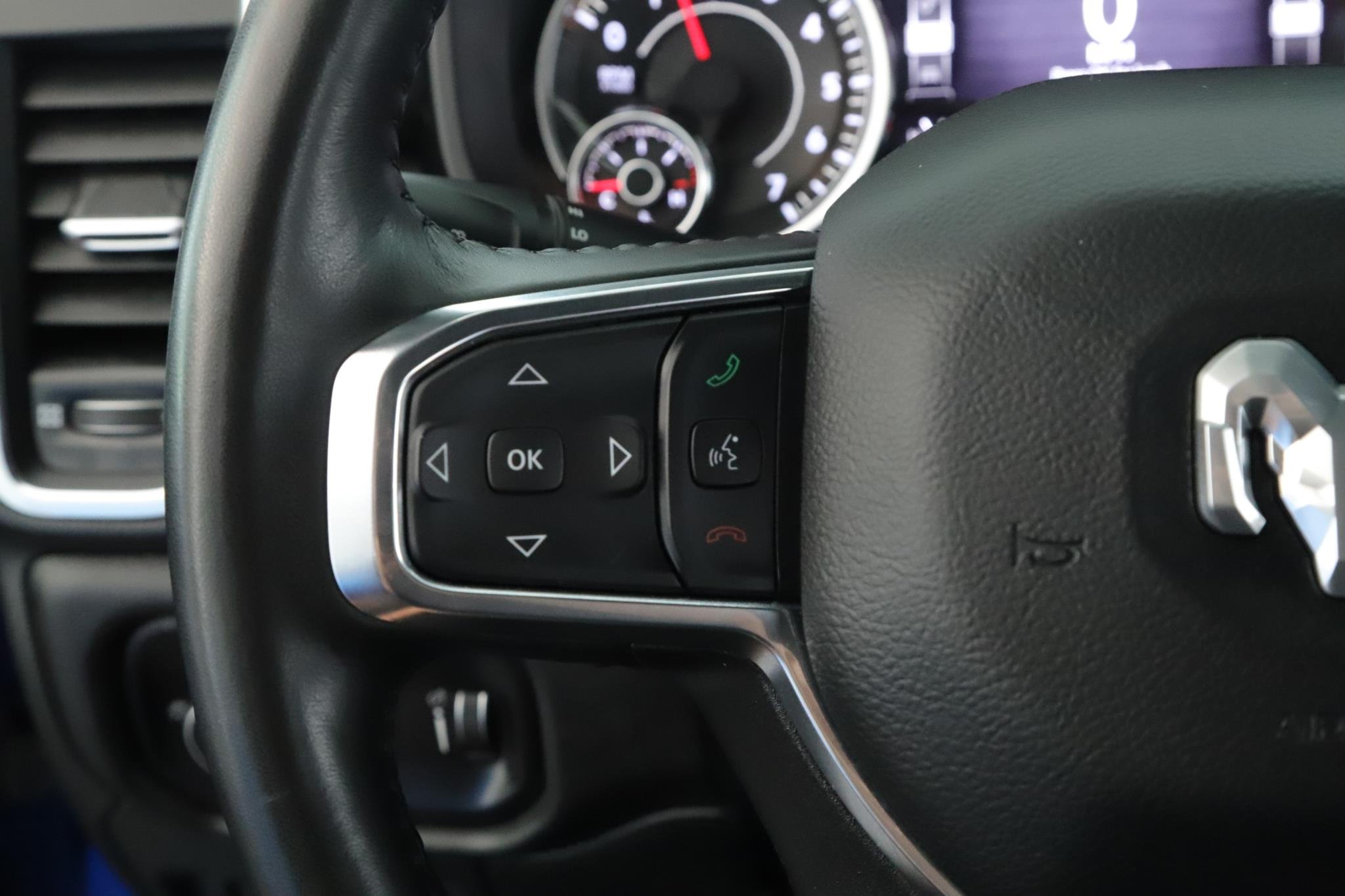 2024 RAM Ram 1500 Pickup Laramie - Photo 11