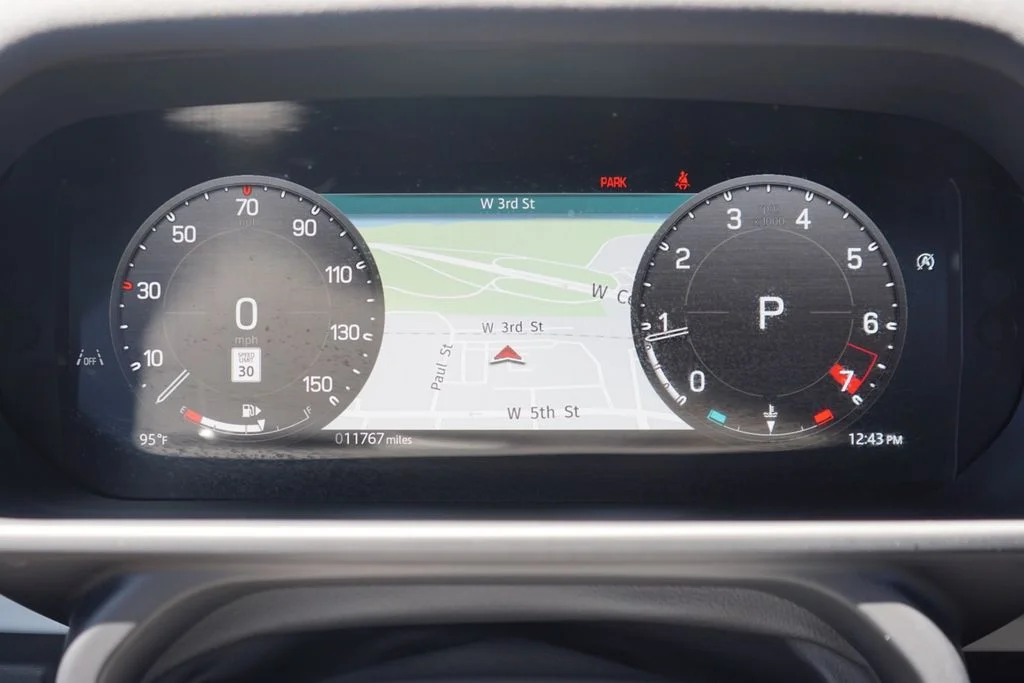 2025 Land Rover Defender S - Photo 22