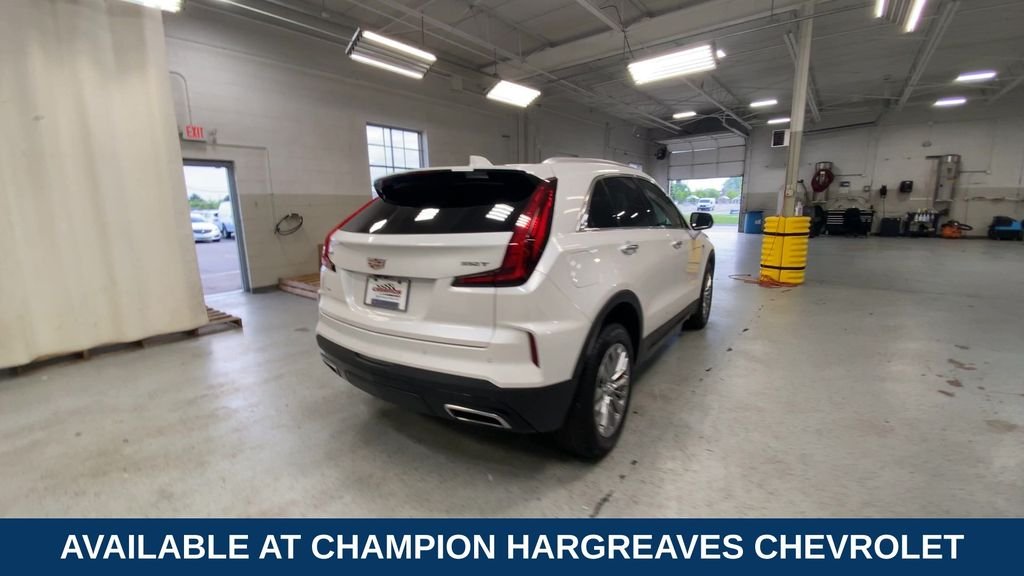 Used 2024 Crystal White Cadillac Premium Luxury image 10