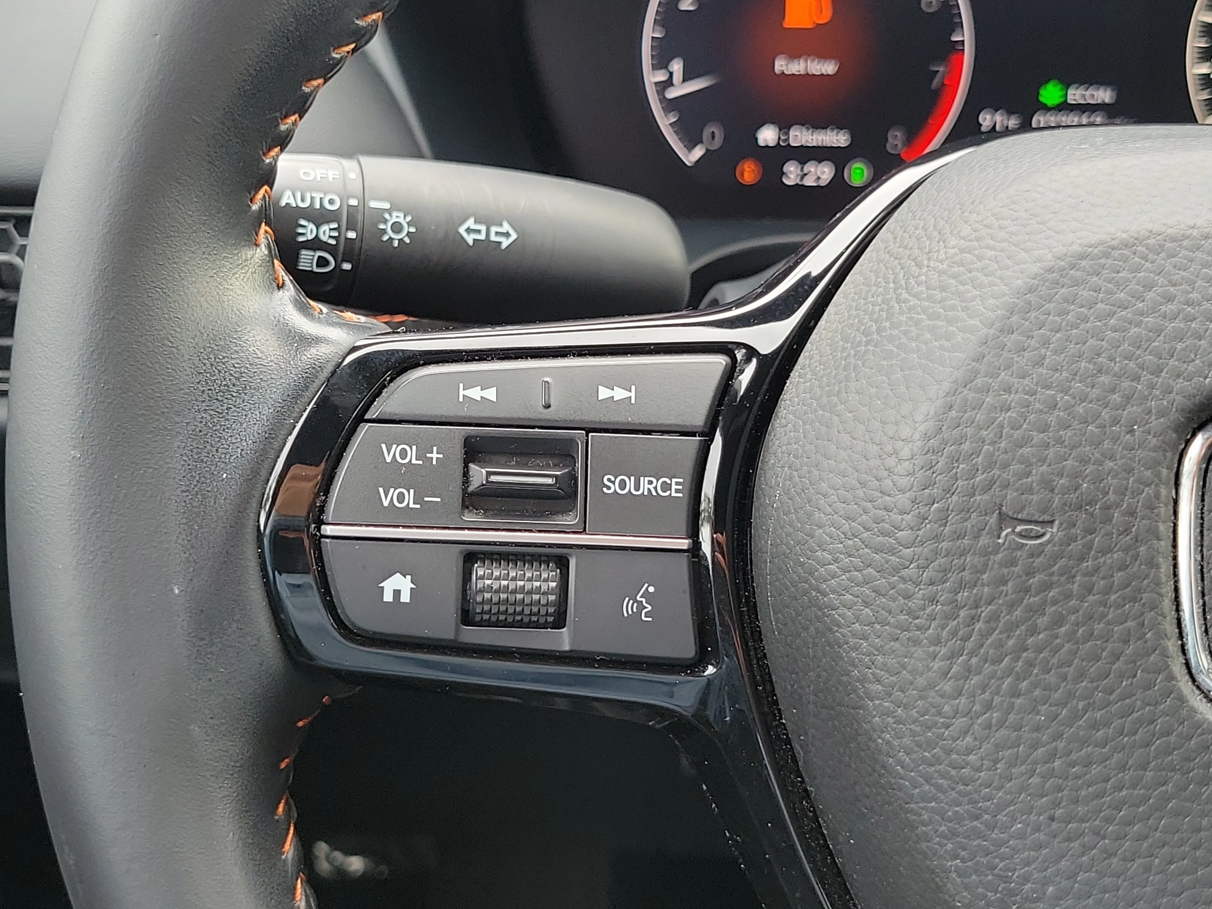 2025 Honda HR-V Sport - Photo 24