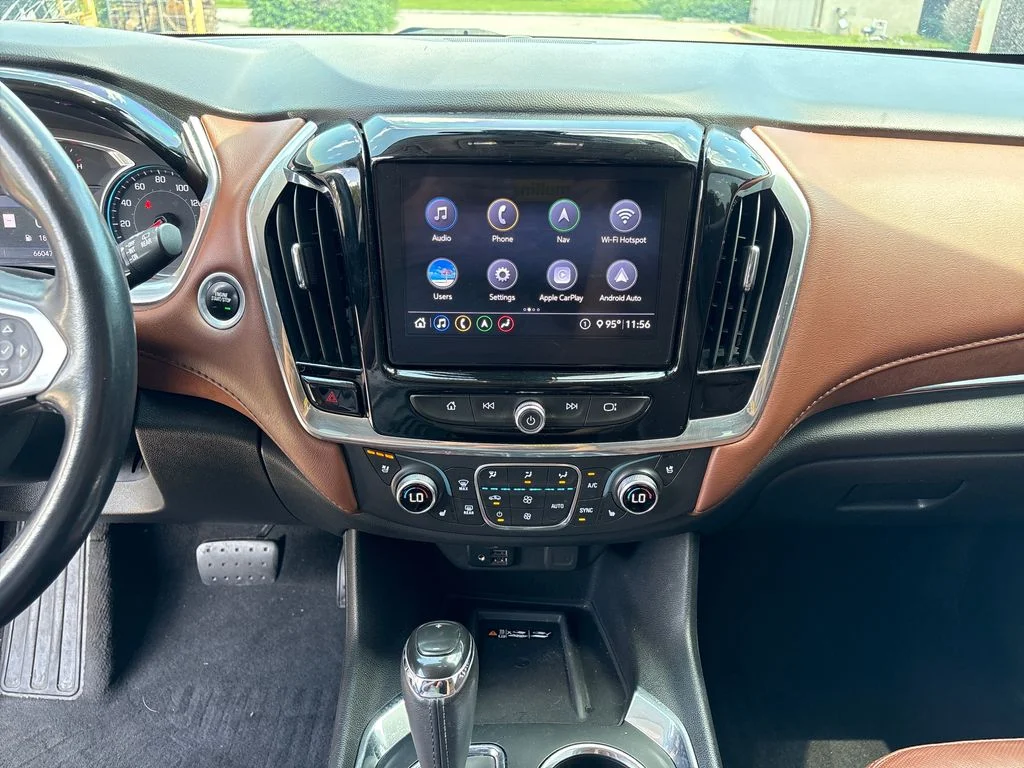 Certified Used 2020 White Chevrolet High Country image 29