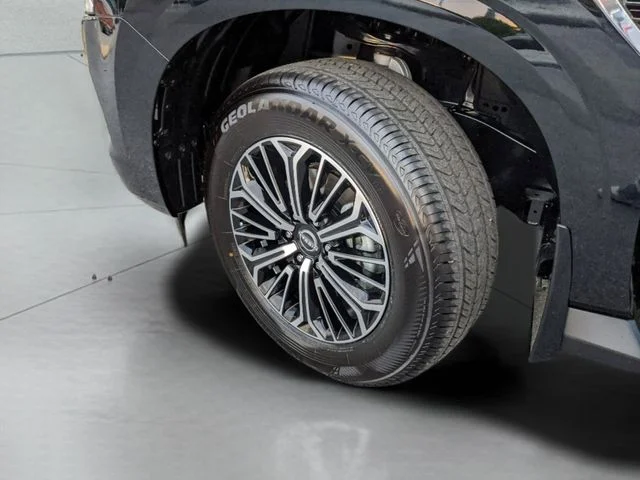 New 2026 Super Black Nissan SL image 22