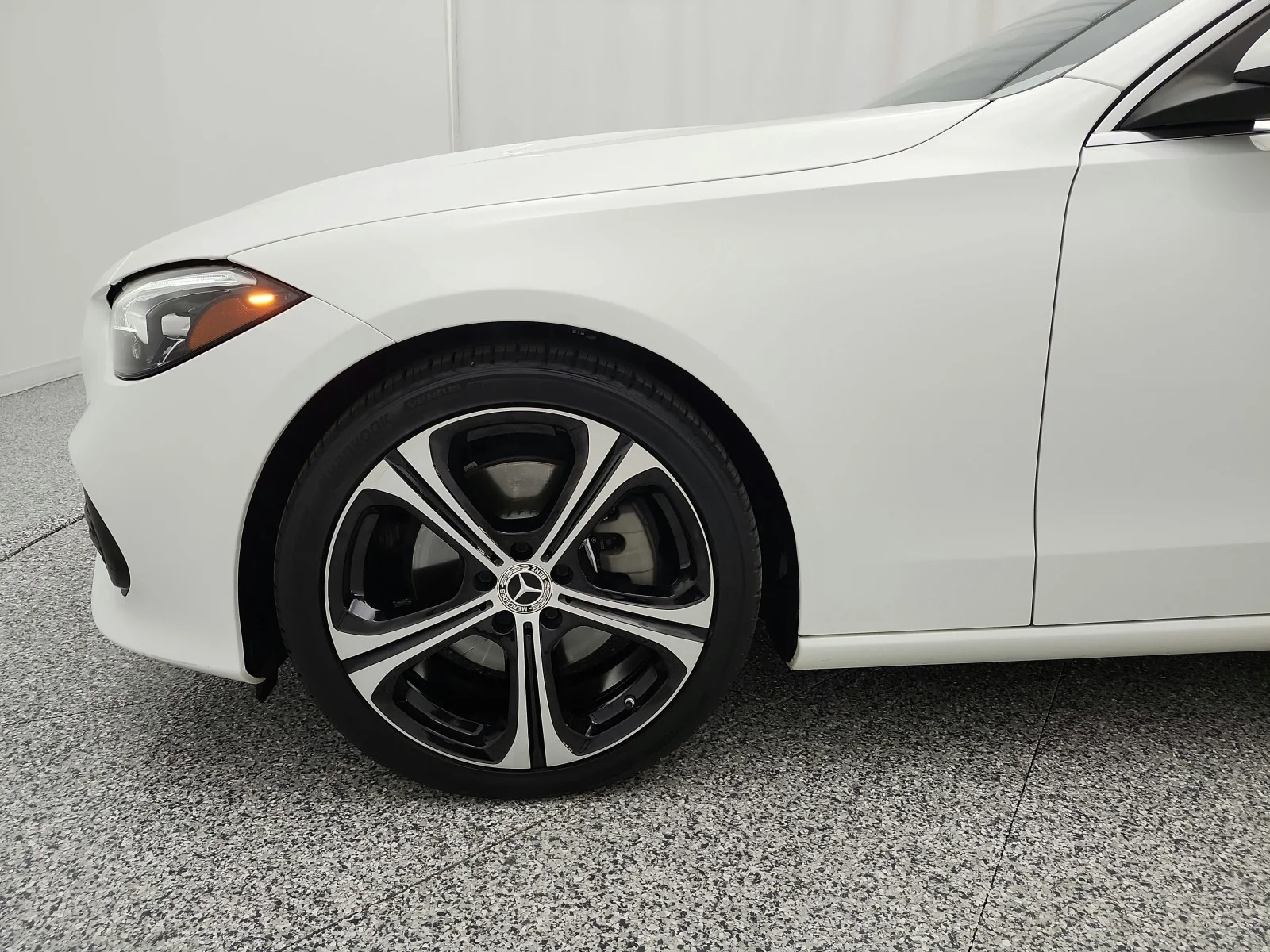 Used 2022 Polar White Mercedes-Benz C 300 image 17