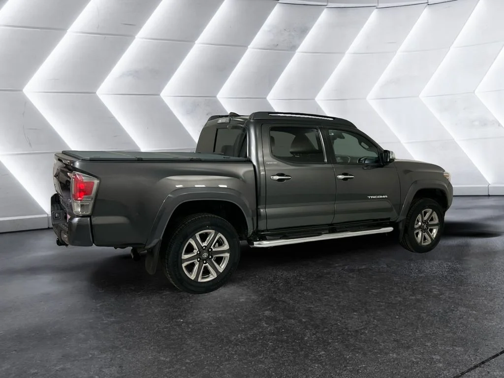 Used 2019 Gray Toyota Limited image 4