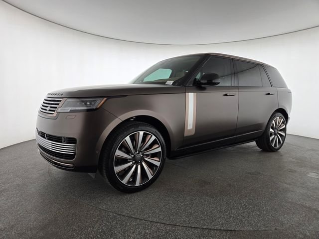 New 2026 Tourmaline Brown in Satin finish Land Rover SV image 29