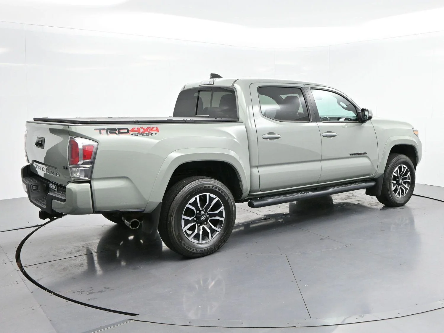 Used 2023 Gray Toyota SR image 7