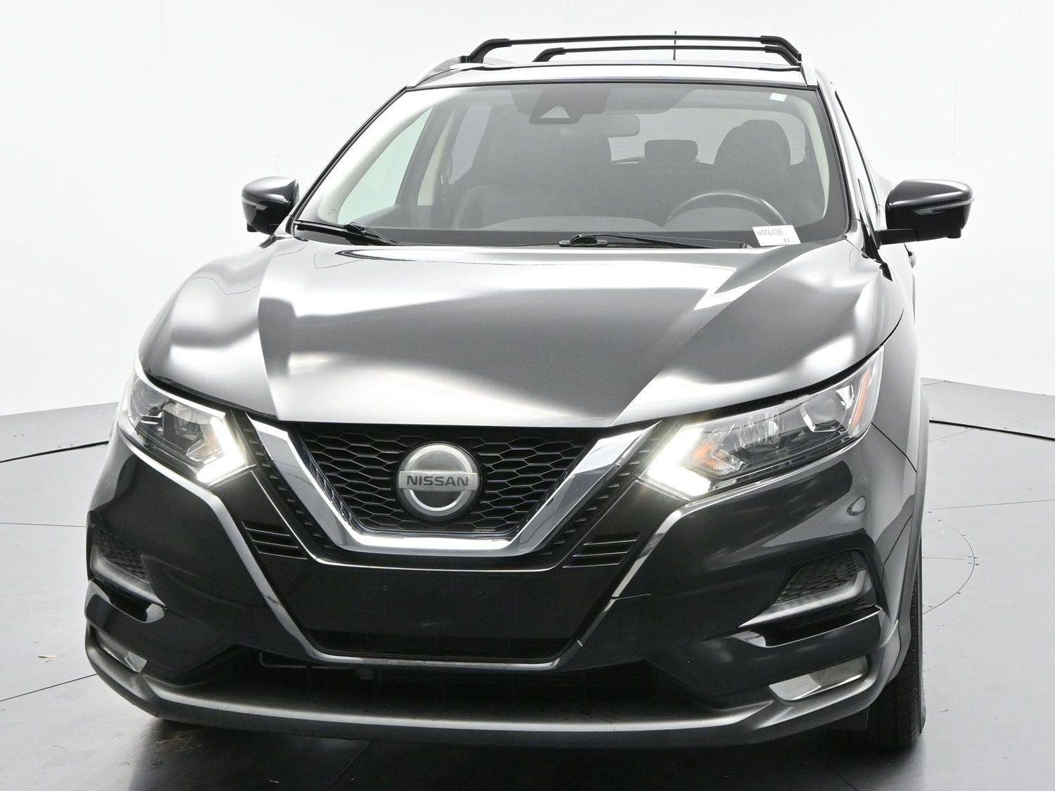 Used 2020 Magnetic Black Pearl Nissan SV image 2
