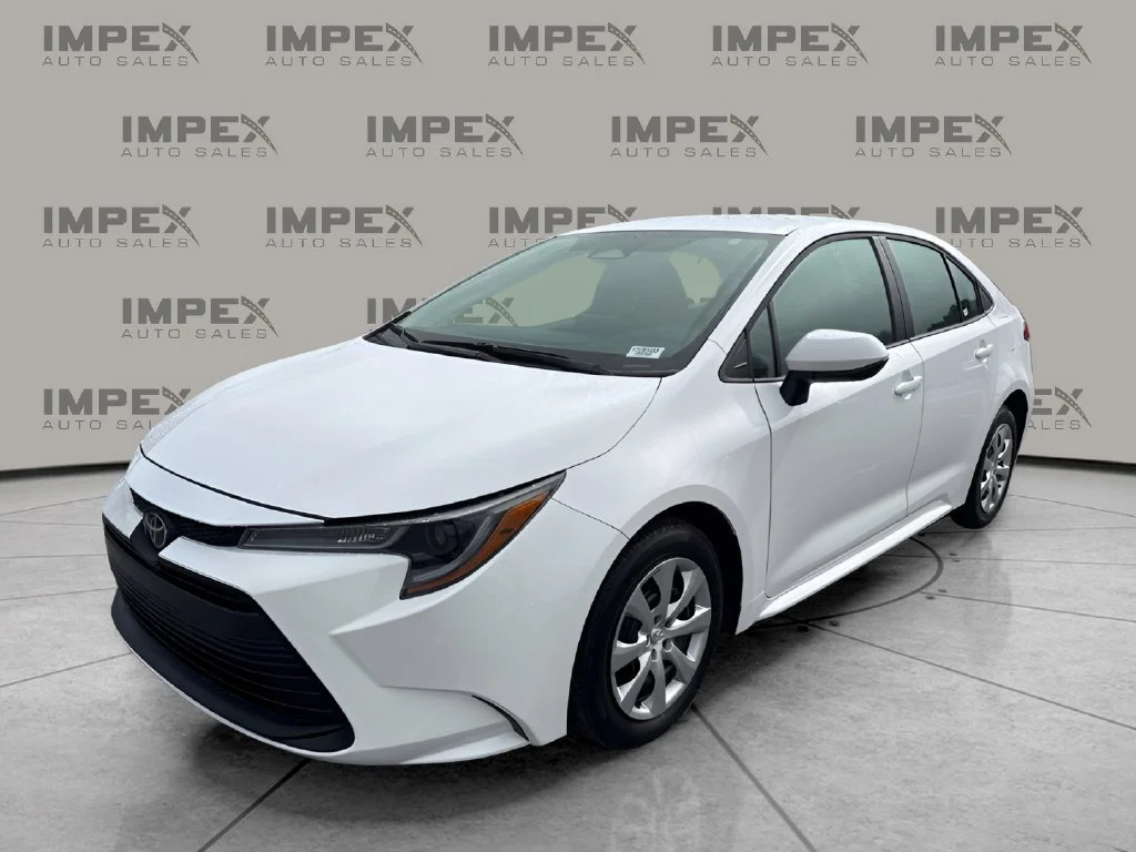 Used 2026 White Toyota LE image 1