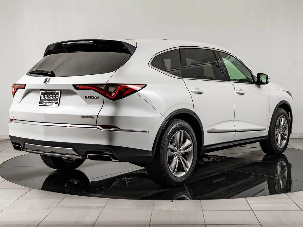 New 2026 Platinum White Pearl Acura SH-AWD image 10