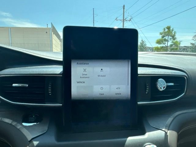 Used 2020 Blue Ford Platinum image 14
