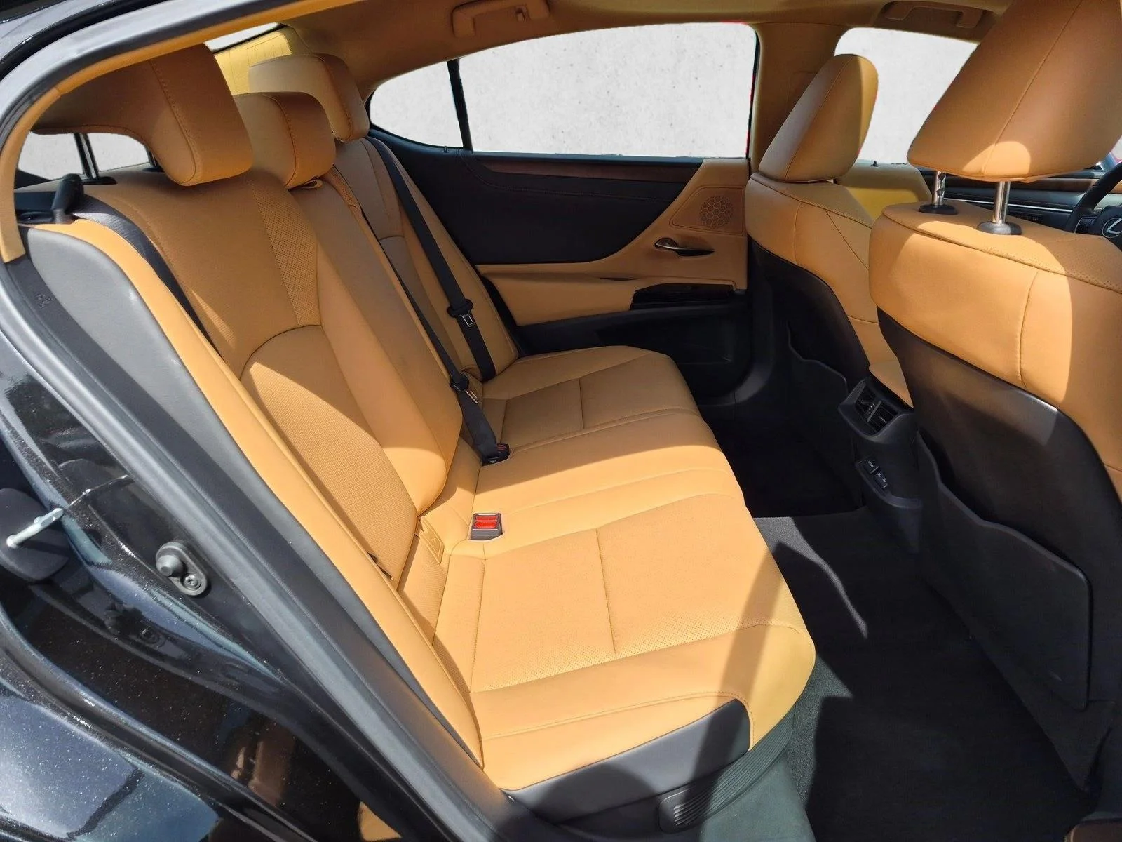 Certified Used 2025 Caviar Lexus  image 18