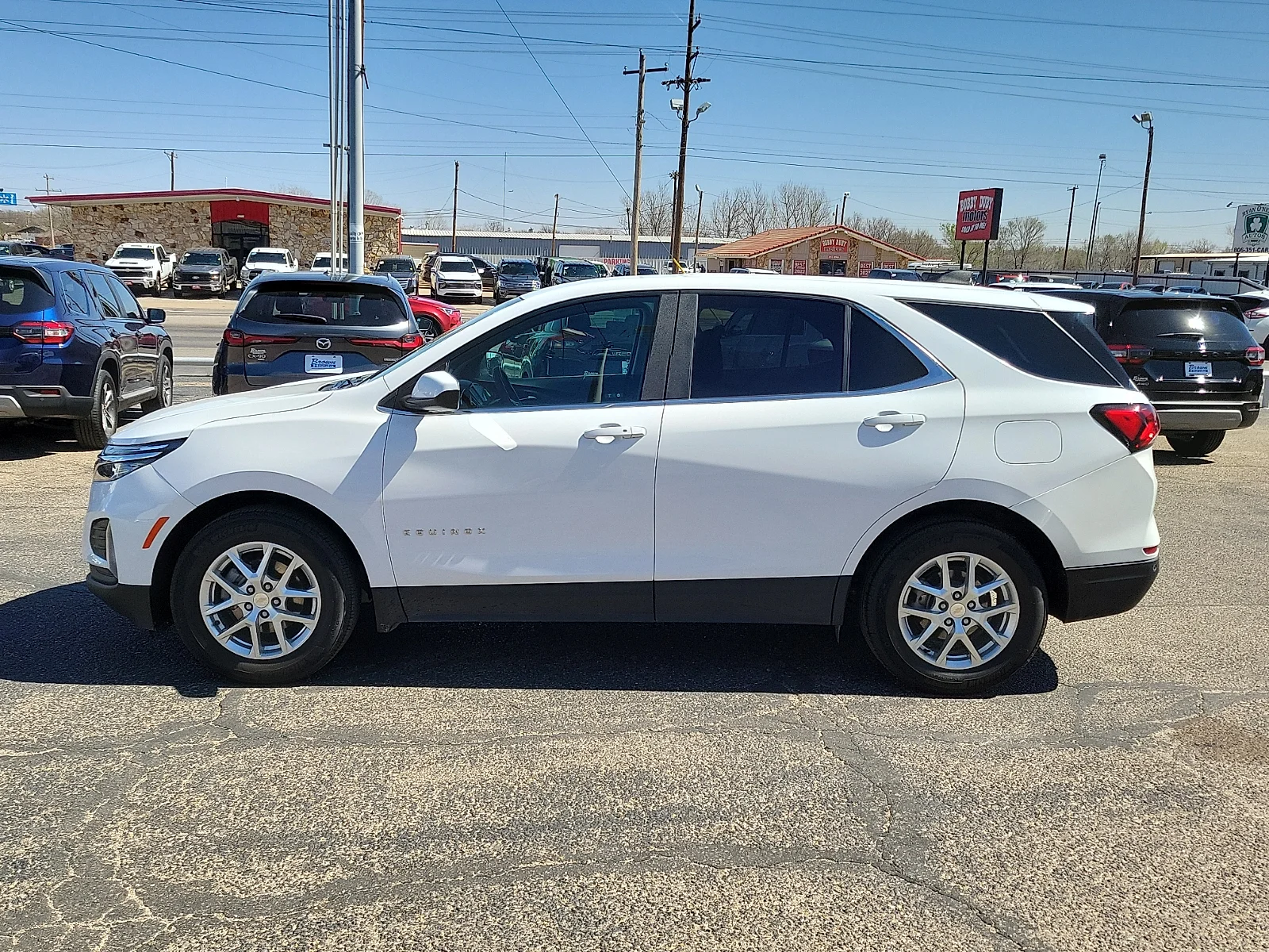 2024 Chevrolet Equinox LT - Photo 6