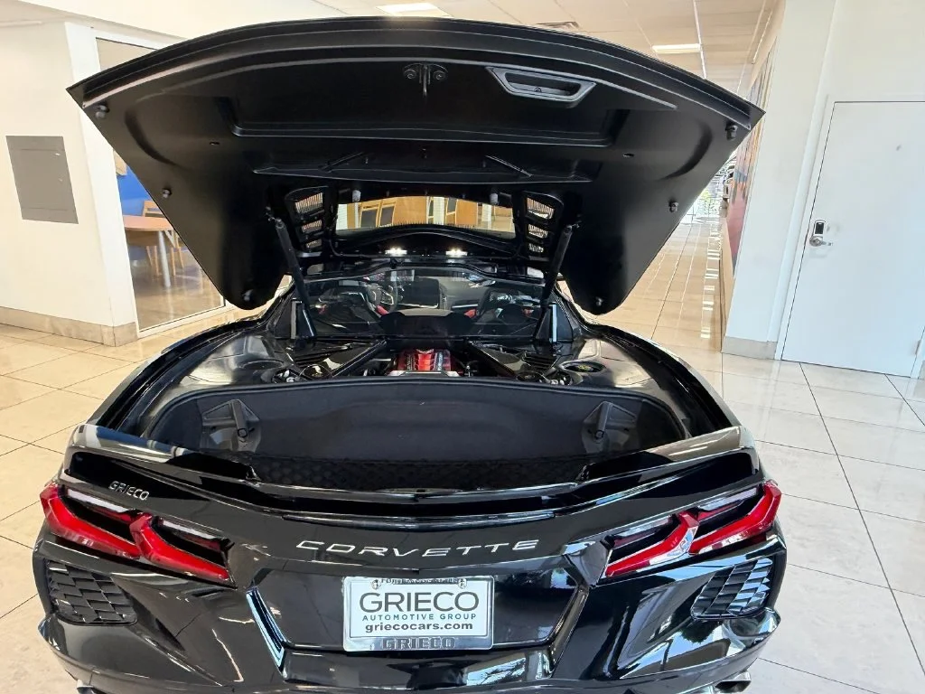 Used 2020 Black Chevrolet Stingray image 13