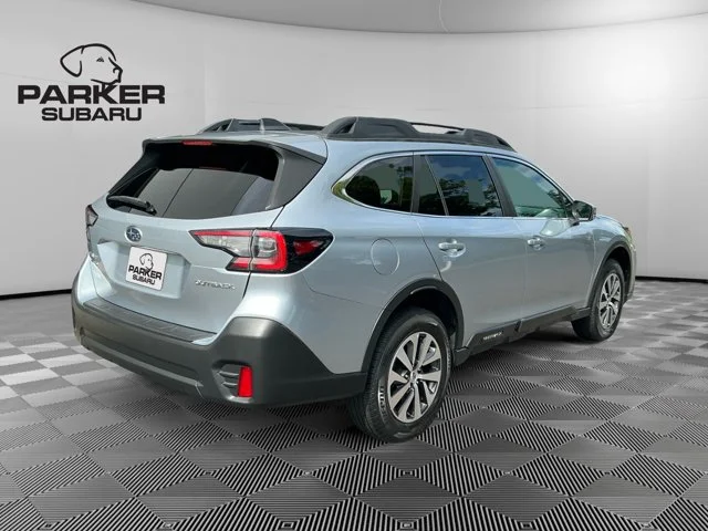 Used 2020 Ice Silver Metallic Subaru Premium image 5