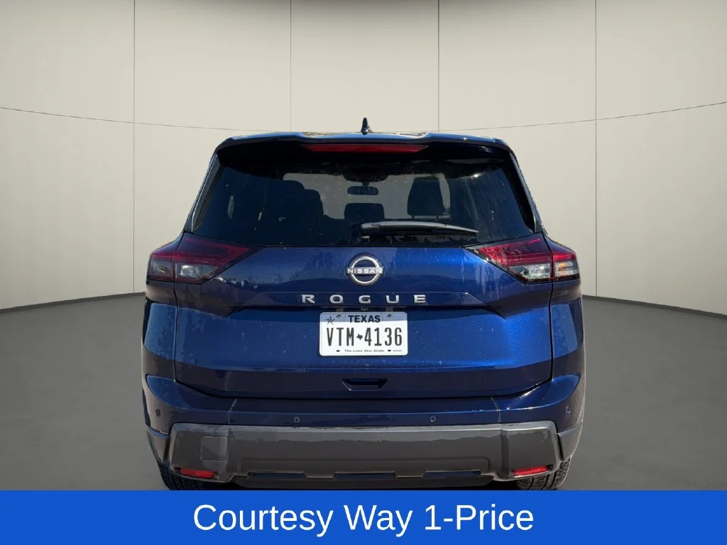 Used 2025 Blue Nissan SV image 8