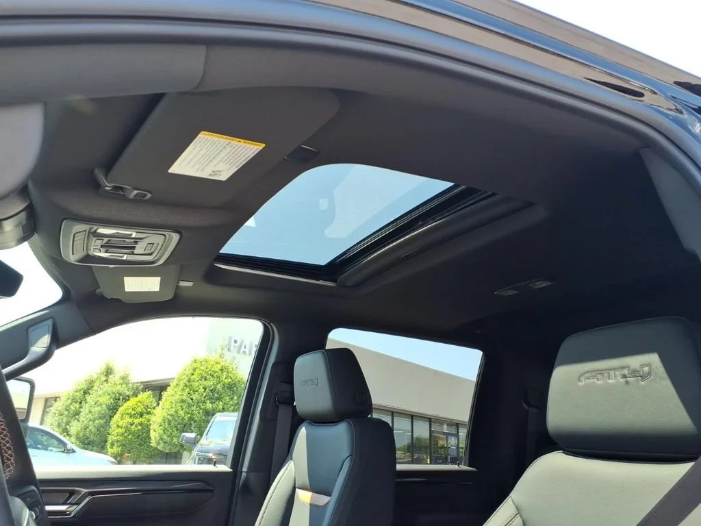 2026 GMC Sierra 2500HD AT4 - Photo 11