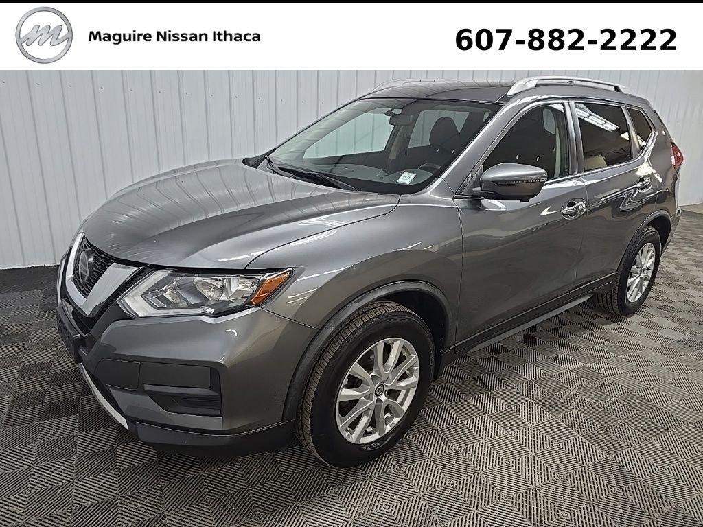 Used 2018 Gray Nissan SV image 9
